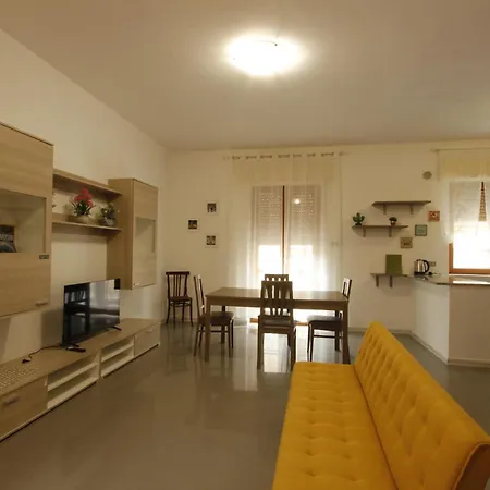 Miniga House *
